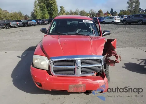 2006 Dodge Dakota Quad Slt z USA, uszkodzony, nr VIN 1D7HW48N56S698861